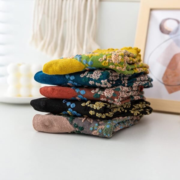 5 Pairs Womens Floral Cotton Socks Vintage Patterned Crew Socks Novelty Ankle Ruffled Warm Casual Dress Socks